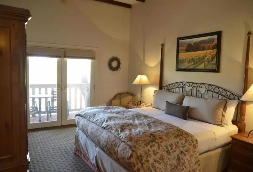 فندق Vineyard Country Inn