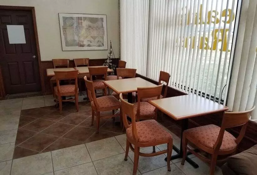 ホテル Western Inn South