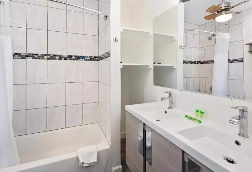 Hotelli Wicker Guesthouse