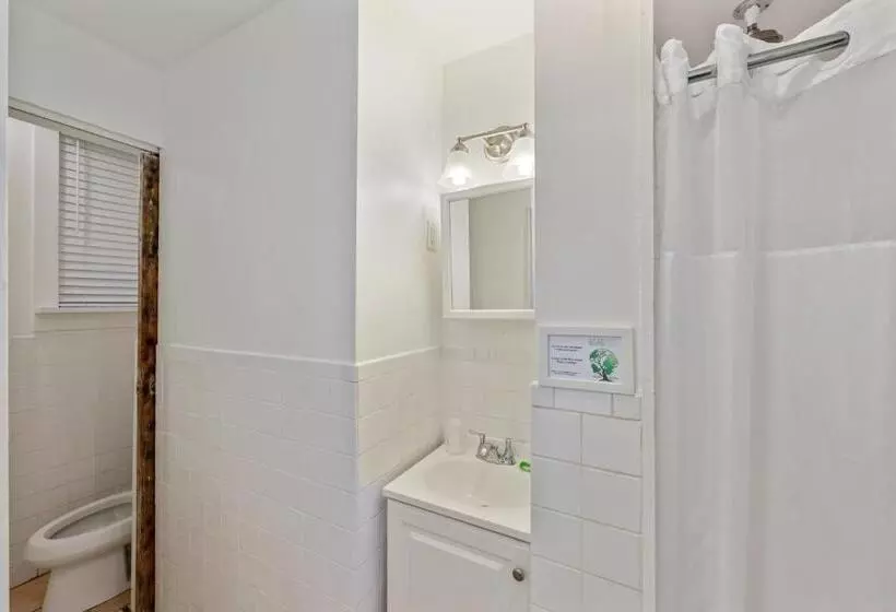 Hotelli Wicker Guesthouse