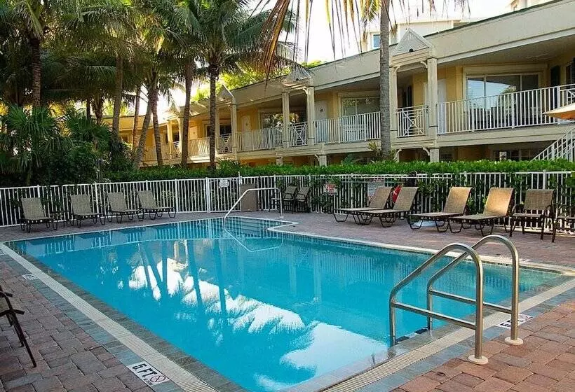 Vanderbilt Beach Resort