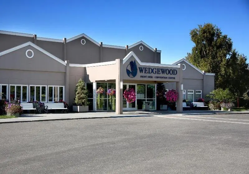 Wedgewood Resort