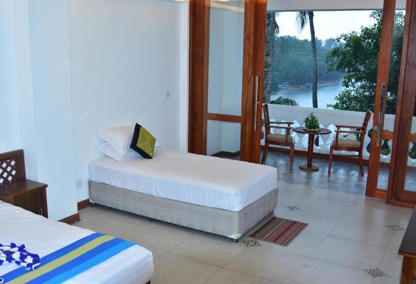 فندق Captain S Marina