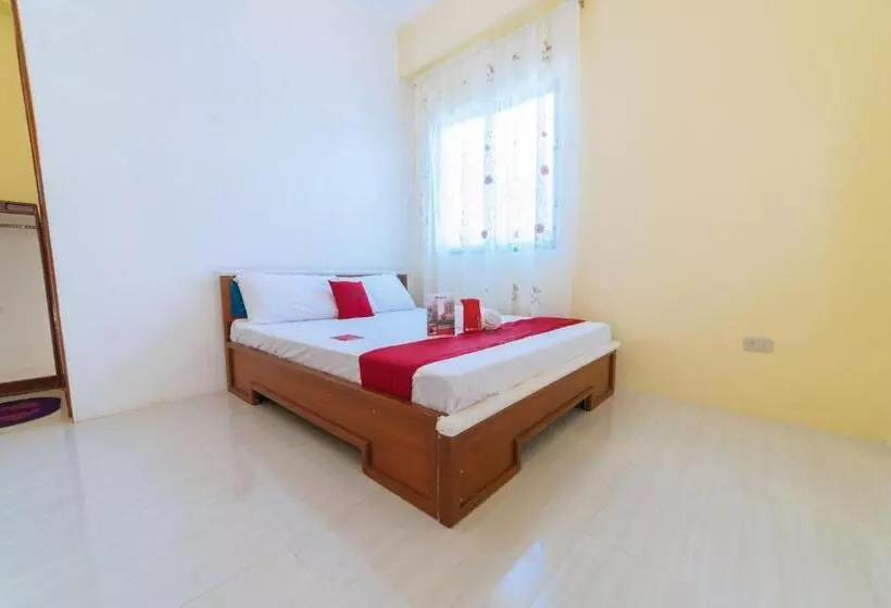 Hotelli Reddoorz Premium @ Casa Ghilda Resort Olongapo City