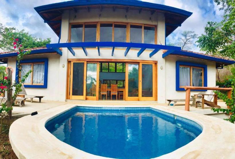 پانسیون Cañafistula Fourth Dimension