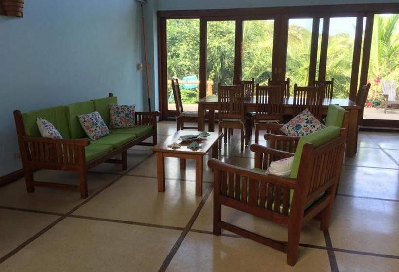 پانسیون Cañafistula Fourth Dimension