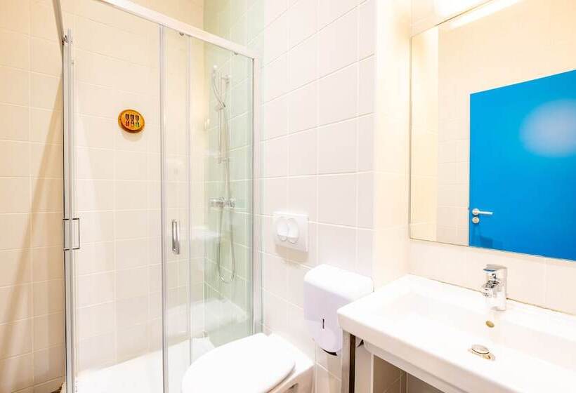 هاستل The People Marseille