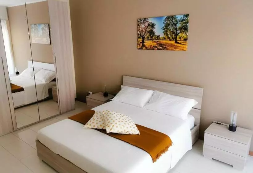 پانسیون Grab A Flat In Coroneo