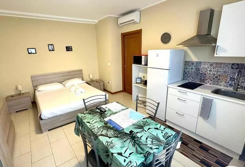 پانسیون Grab A Flat In Coroneo