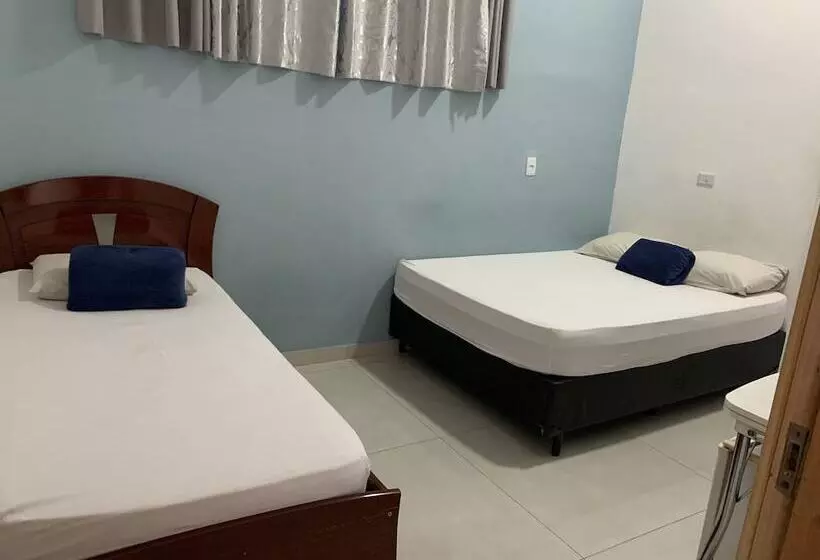 ペンション Pousada Eas Suítes Internacionais 10min Gru