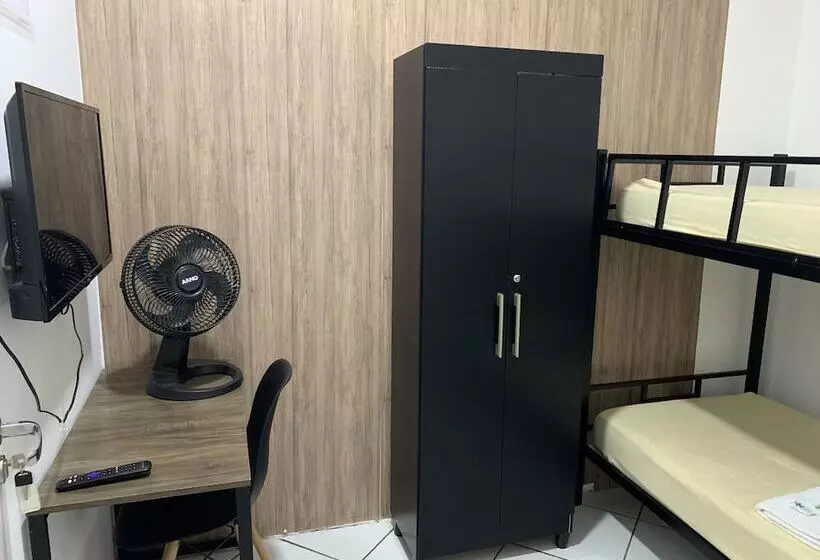 ペンション Pousada Eas Suítes Internacionais 10min Gru