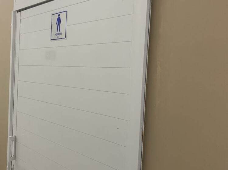 Pension Pousada Eas Suítes Internacionais 10min Gru