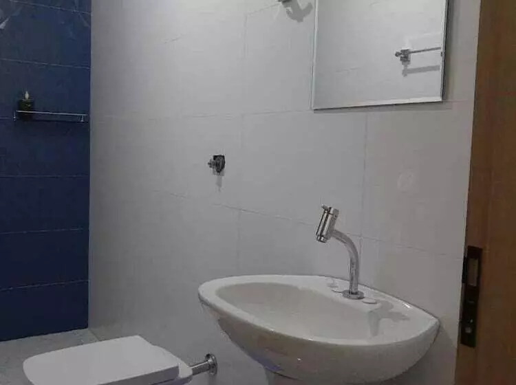 ペンション Pousada Eas Suítes Internacionais 10min Gru