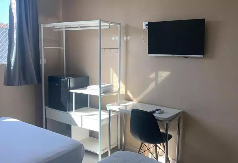 ペンション Pousada Eas Suítes Internacionais 10min Gru