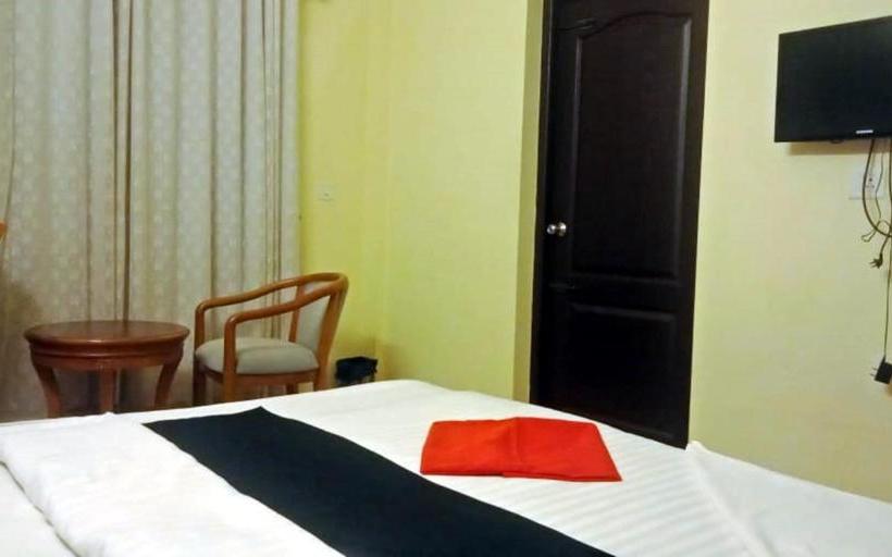 בית מלון כפרי Grand Rodina Resort & Spa By Ledd S