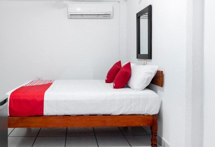 فندق Maria Ines   Kan Pakini Club