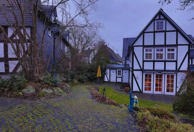 Hotelli Fiester Hannes