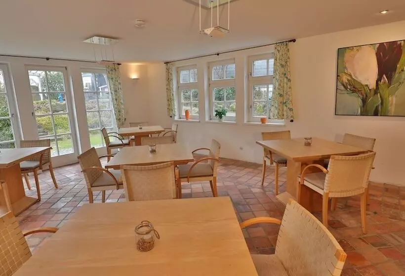 Hotelli Fiester Hannes