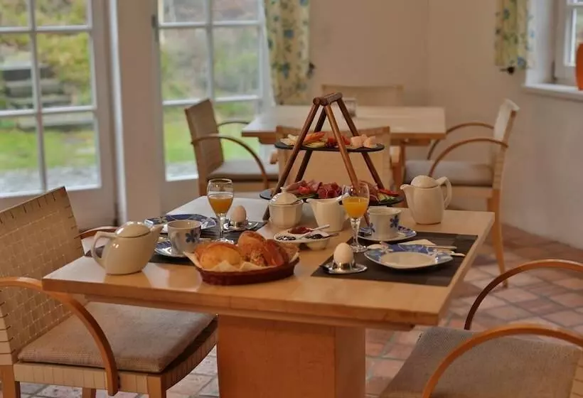 Hotelli Fiester Hannes