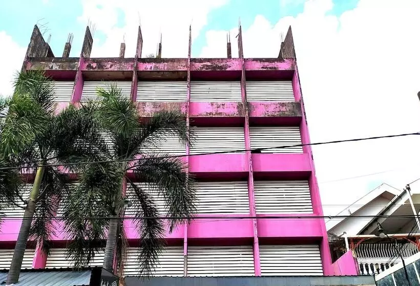 هتل Oyo 3116 Batu Putih Residence