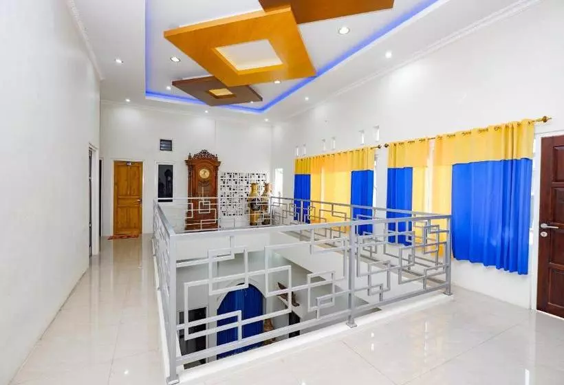 Hotel Spot On 3041 Griya One Syariah