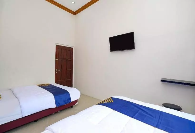 Hotel Spot On 3041 Griya One Syariah