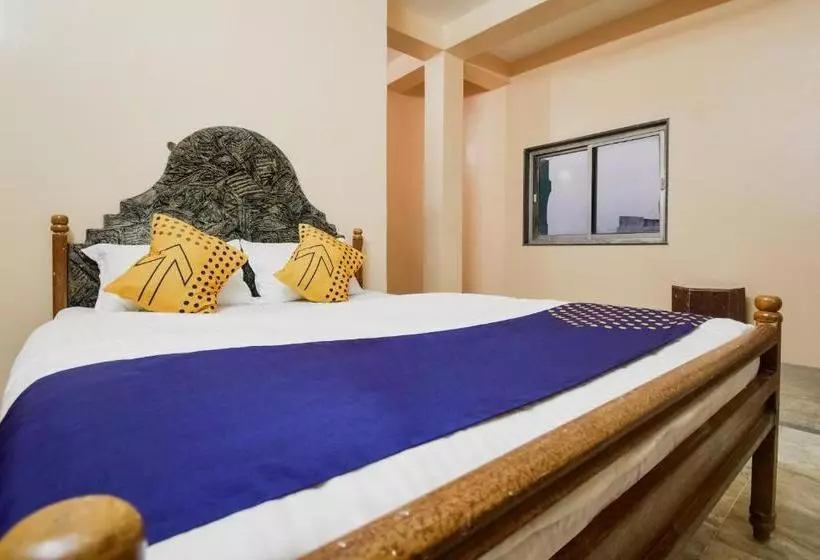ホテル Spot On 69451 Shivam Guest House