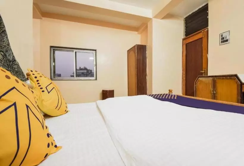 ホテル Spot On 69451 Shivam Guest House