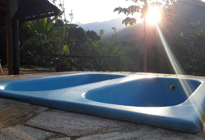 بنسيون Pousada Do Escultor