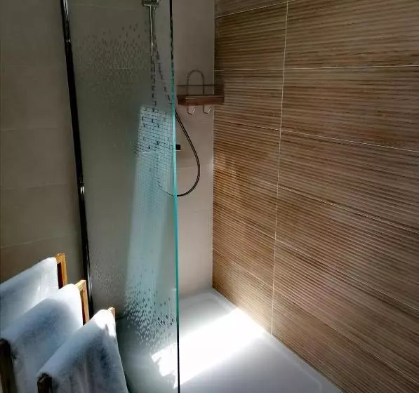 Aamiaismajoitus (B&B) Les Chambres De La Cotinière   Bord De Saône   St Jean De Losne