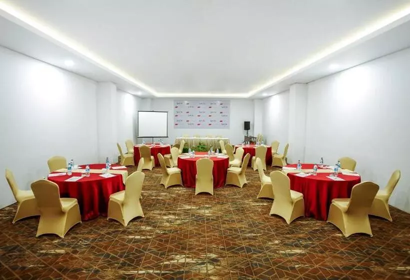 Hotelli Grand Zuri Ketapang