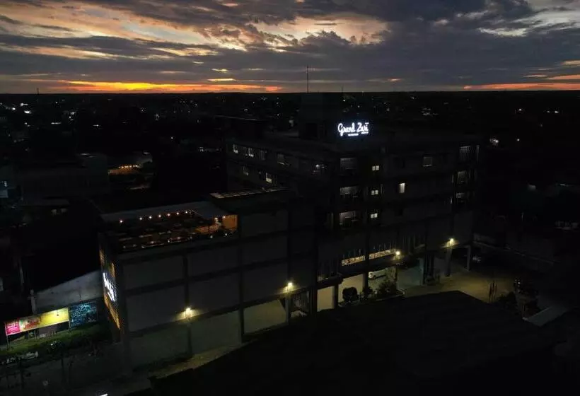 Hotelli Grand Zuri Ketapang