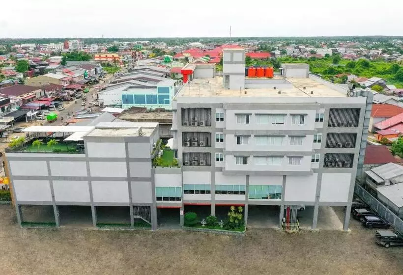 Hotelli Grand Zuri Ketapang