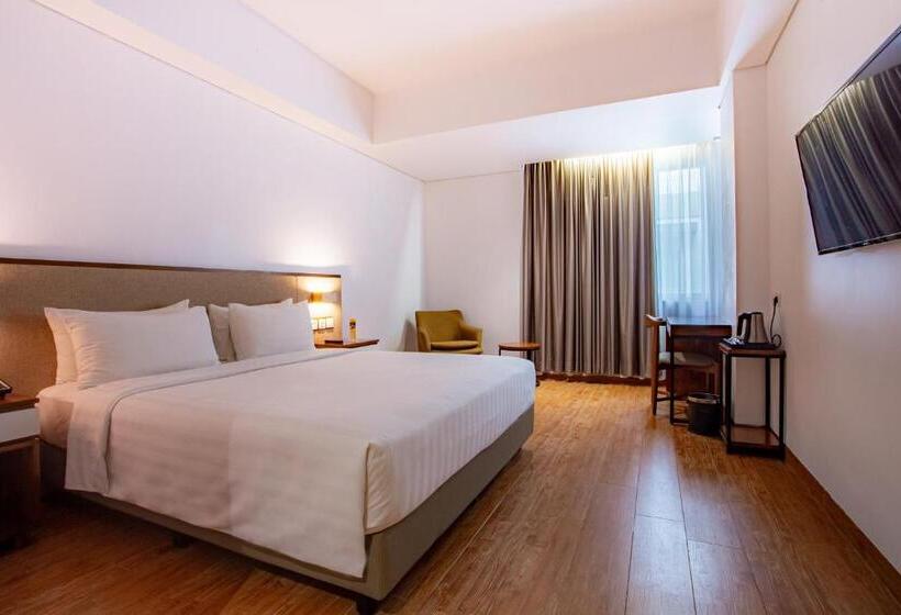 ホテル Grand Zuri Ketapang