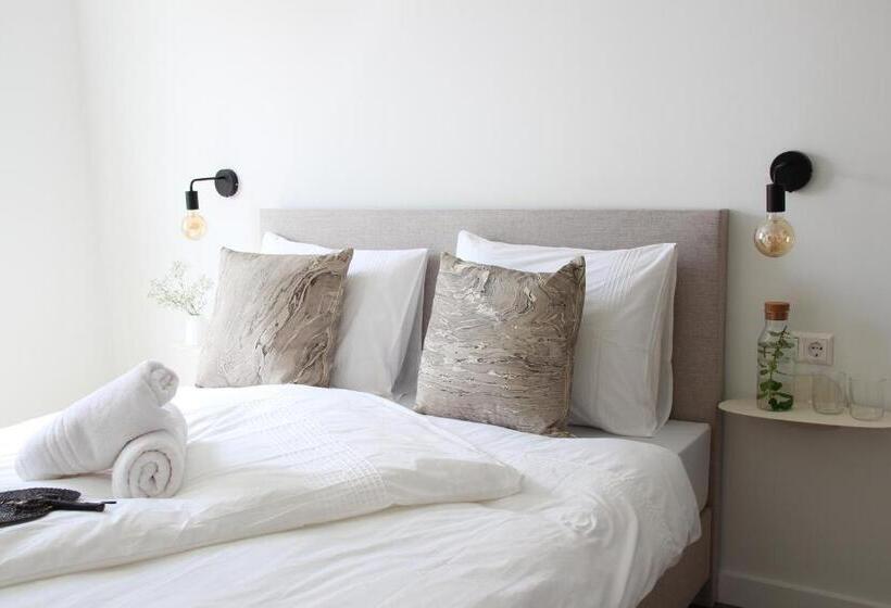 هتل Paradis Zandvoort