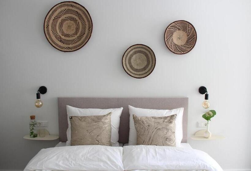 هتل Paradis Zandvoort