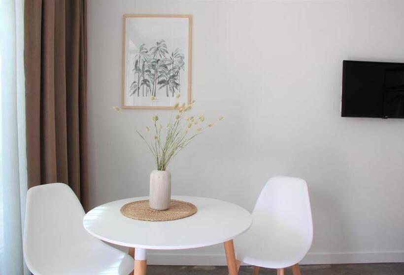 هتل Paradis Zandvoort