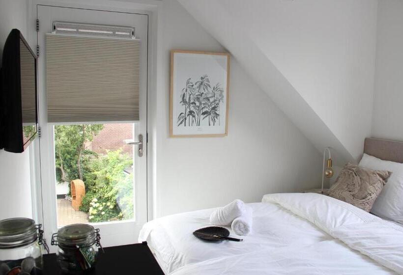 هتل Paradis Zandvoort