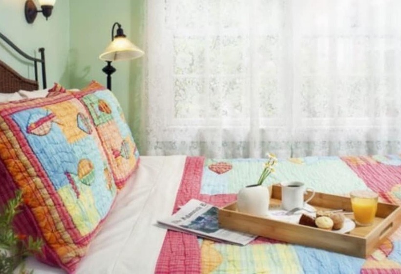 住宿加早餐 Woods Hole Passage Inn