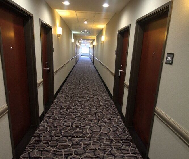 Atrium Hotel And Suites Dfw Airport