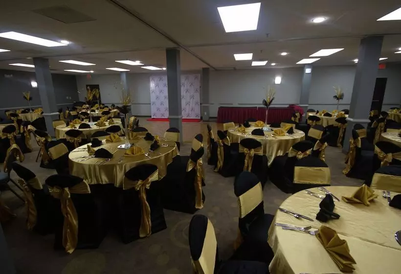 Atrium Hotel And Suites Dfw Airport