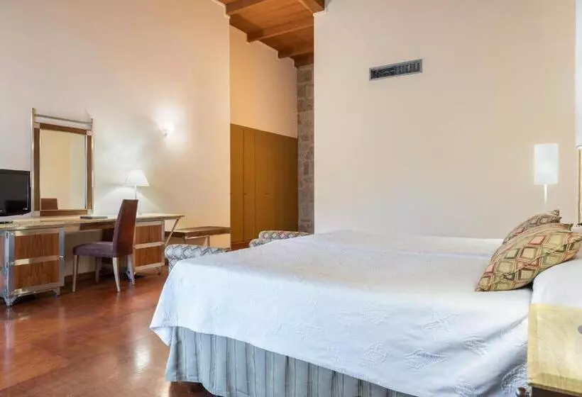 בית מלון כפרי Eurostars Monumento Monasterio De San Clodio