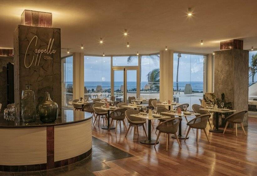 ホテル Paradisus by Meliá Salinas Lanzarote