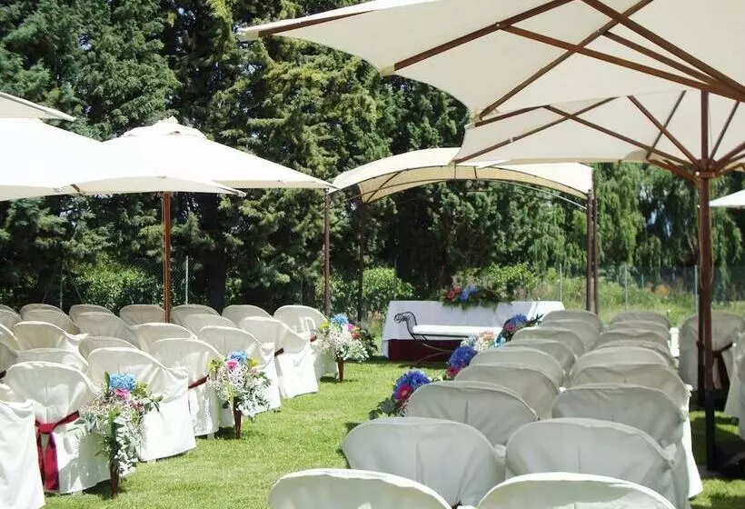 בית מלון כפרי San Camilo