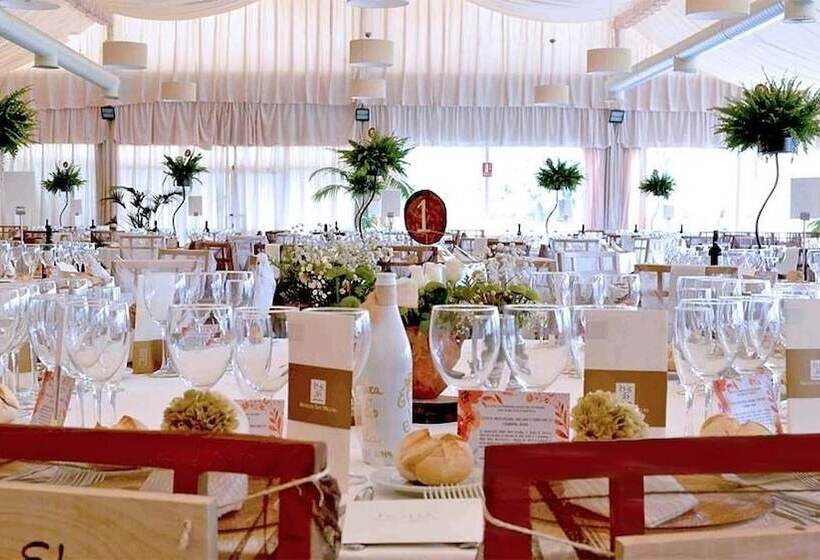 هتل روستایی San Camilo