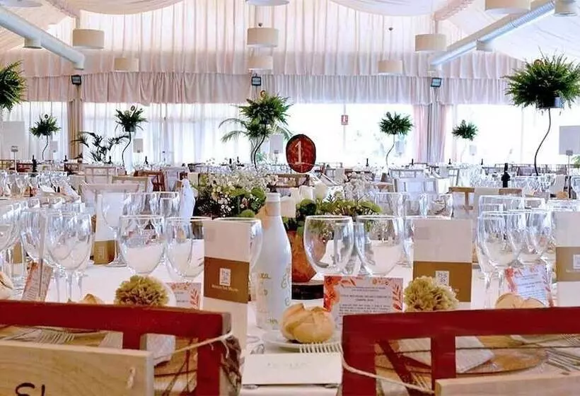 בית מלון כפרי San Camilo