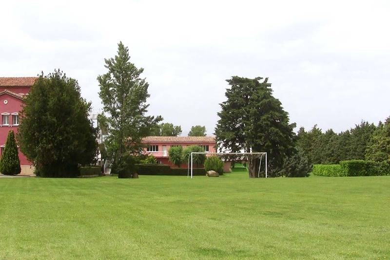 هتل روستایی San Camilo