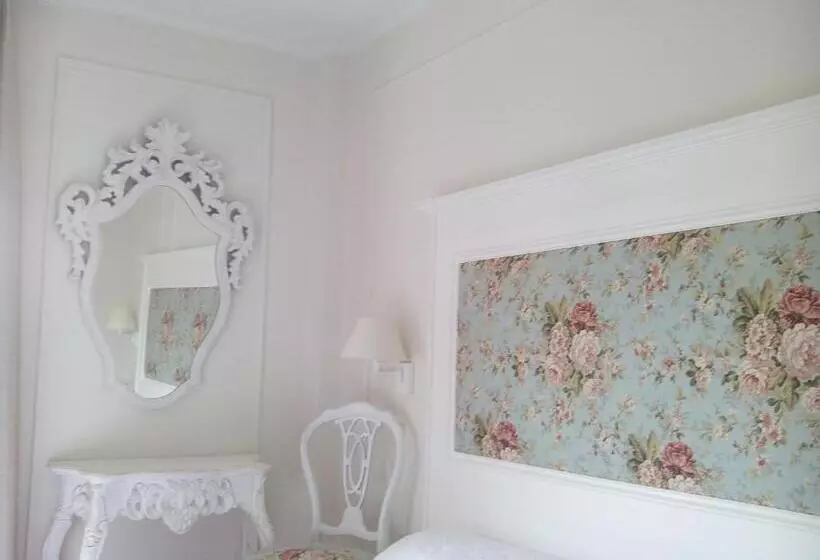 Отель Santa Maria De Alquezar