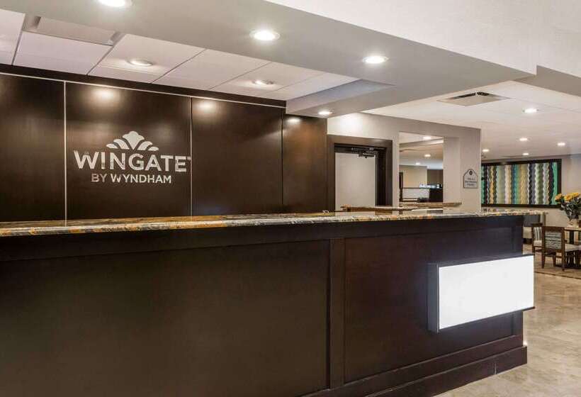 Hotel Wingate By Wyndham, Universal Studios   Free Theme Park Shuttle