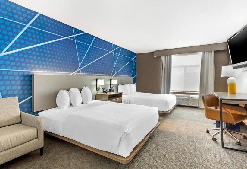 ホテル Comfort Inn & Suites Irving Las Colinas Dfw